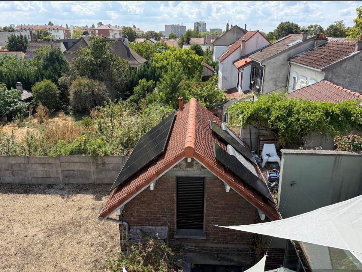 Maison individuelle — Montreuil ( 93 ) — 9,5 kWc, sur plusieurs pans de toitures, photo 2